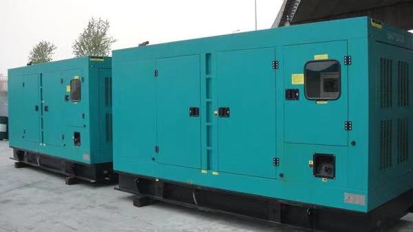 广东康明斯400kw大型柴油二手发电机组 广东康明斯400kw大型柴油二手发电机组
