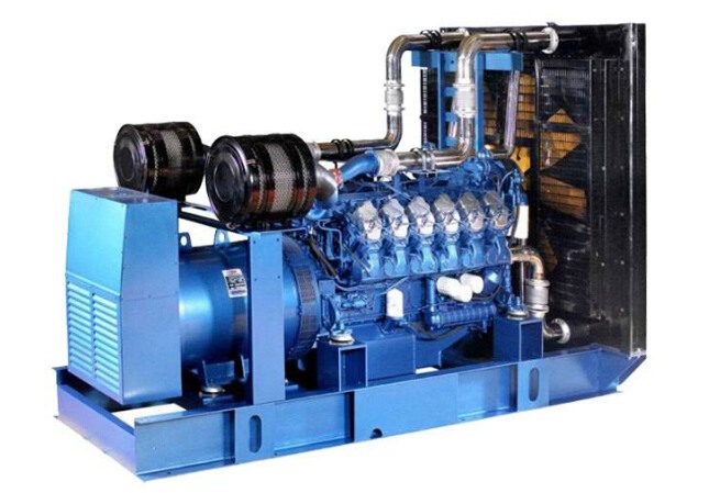 广东康明斯30kw小型柴油二手发电机组 广东康明斯30kw小型柴油二手发电机组